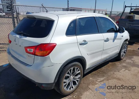 2016 Mitsubishi Outlander Sport 2.0 Es z USA, uszkodzony, nr VIN JA4AP3AU9GZ043657
